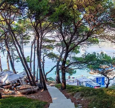 Gorgeous Dora Cavtat