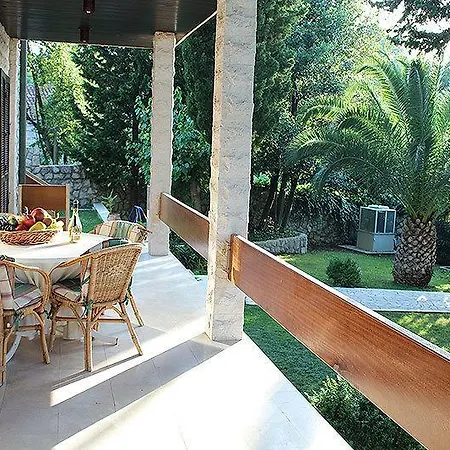 Gorgeous Dora Cavtat