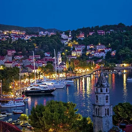 Apartment Gorgeous Dora Cavtat