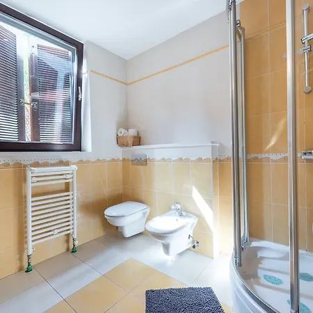 Lägenhet Gorgeous Dora *