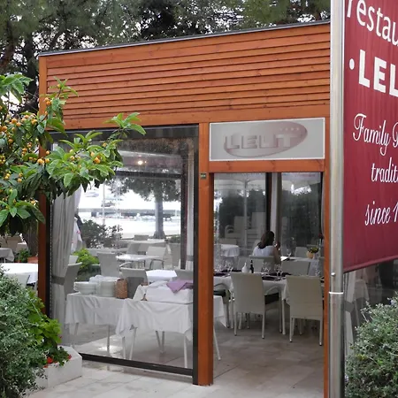 アパート Gorgeous Dora