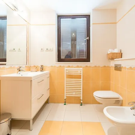 Gorgeous Dora * ツァヴタット