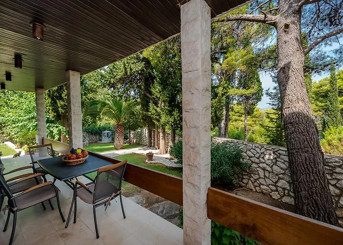 Gorgeous Dora 公寓 *