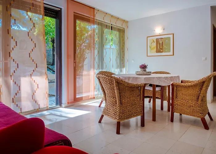 Gorgeous Dora 公寓